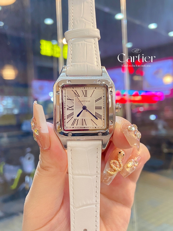 ブランド時計側面デザイン